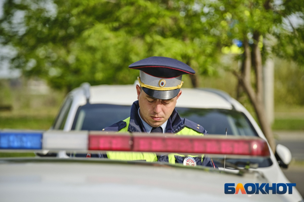 В Краснодаре полиция ищет обокравших авто лидера «Новых людей»