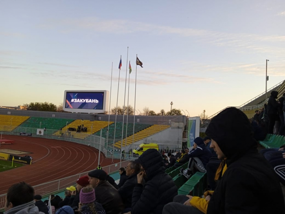 За «Кубань» по-прежнему тревожно: «желто-зеленые» проиграли очередной матч чемпионата России по футболу в Первой лиге