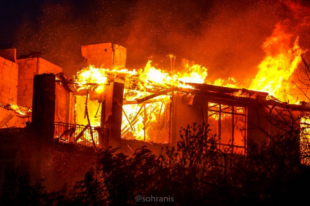 Сгоревший самострой в Сочи восстановят