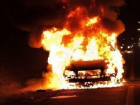 Вандалы ночью подожгли в Новороссийске машины