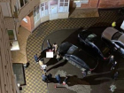 В Краснодаре молодой мужчина выпал из окна в ЖК «Панорама»