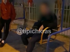 Краснодарский тинейджер притащил собаку на детскую площадку и угрожал женщине перцовкой