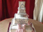 В Краснодаре заказали свадебный торт за 300 тыс. рублей