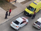 В одном из дворов Краснодара водитель легковушки отказался пропустить реанимобиль