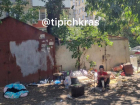 «Жуткая антисанитария и постоянные драки»: бомжи устроили лежбище в центре Краснодара  