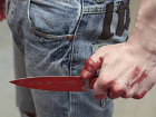 Молодой любовник ударил ножом в шею сожительницу из-за ВИЧ-инфекции