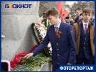 В годовщину освобождения Краснодара к памятникам и мемориалам массово возложили цветы 