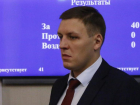 В Краснодаре увезли на допрос самого молодого вице-мэра Андрея Доронина