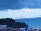 В Туапсинском районе сняли на видео бушующий смерч