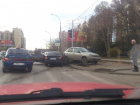 В Краснодаре на ул. Российской столкнулись три автомобиля
