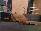 В Краснодаре сообщили о гибели выпавшей с балкона с парнем девушки