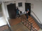 После нападения парней с молотком на краснодарца полиция начала проверку