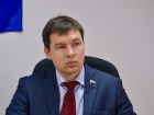 Глава Брюховецкого района подозревается в афере с жильем для детей-сирот
