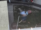 В Сочи женщина погибла после падения с балкона 