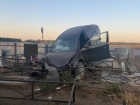 «Тойота» залетела на кладбище и повредила надгробия в Краснодарском крае 