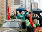 Фронтовые песни и легендарный ГАЗ: как отметили День Победы в микрорайонах «Достояние» и «Губернский»
