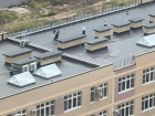 В 17-й школе Краснодара проводят расследование по факту появления учеников на крыше