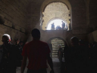  «Впечатление сильное оставляет»: Байкерам показали Керченскую крепость 