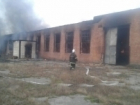 В Лабинском районе сгорел огромный склад пиломатериалов