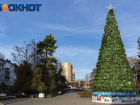 В Краснодаре назвали даты открытия новогодних елок в парках