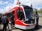 В Краснодаре трехсекционный трамвай сменил маршрут 