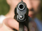 В Краснодаре заядлый преступник-такстист под дулом пистолета отобрал телефон у соседа