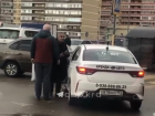 «Давай бей меня»: таксист едва не зарезал пассажира в Краснодаре
