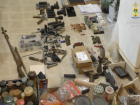 В Новороссийске силовики задержали подпольного оружейного мастера