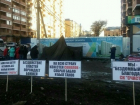 «Бездомный полк» в Краснодаре: дольщики продолжают голодать