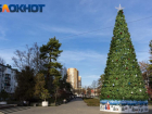 В Краснодаре стали известны места установки новогодних ёлок
