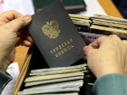 На Кубани главврач психбольницы фиктивно устроил дочь на работу 