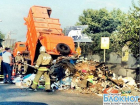 В Краснодаре из-за горящего мусоровоза образовалась пробка