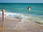   На пляжах Благовещенской, Витязево, Джемете и Сукко купание запрещено