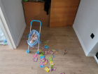 В Краснодаре мать на несколько дней бросила 3-летнюю дочь одну в квартире