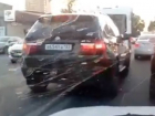 "Умник", объезжающий пробки вслед за "скорой", попал на видео в Краснодаре