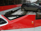 В Краснодаре столкнулись трамвай «Витязь» и легковушка