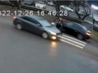 В Краснодаре BMW сбил на зебре двух детей: видео