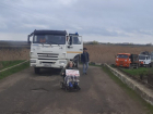 Жители станицы Полтавской вновь перекрыли дорогу к мусорному полигону в знак протеста