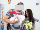 «Я бурятка и меня ненавидит семья мужа»: в Краснодаре черных риэлторов натравили на женщину с ребенком 