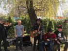  Группа «Аквариум» выступила на улице в Краснодаре 