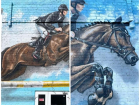 Лошадь с наездником: огромное граффити появилось на ипподроме в Краснодаре