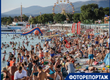 «Лучший курорт Черноморского побережья»: туристы спешат отдохнуть в Кабардинке в последние недели лета