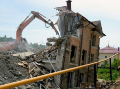  Губернатор насчитал в Сочи больше тысячи самостроев 