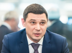 Мэр Краснодара озолотил лучших студентов 2 175 рублями