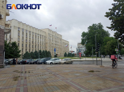 В Краснодаре силовики пришли на акцию в поддержку террориста-экстремиста Навального*