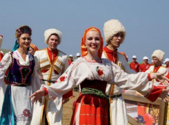 «Атамань» накормит всех варениками и определит лучшую песню о себе