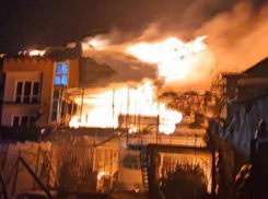 МЧС опровергло информацию о 10 сгоревших домах под Геленджиком