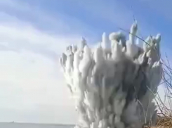 Взрывная волна выбила стёкла в домах Новороссийска