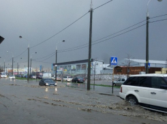  «Краснодар плывет», - город затопило после прошедшего дождя 