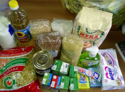 Кубанские семьи получат продуктовые наборы